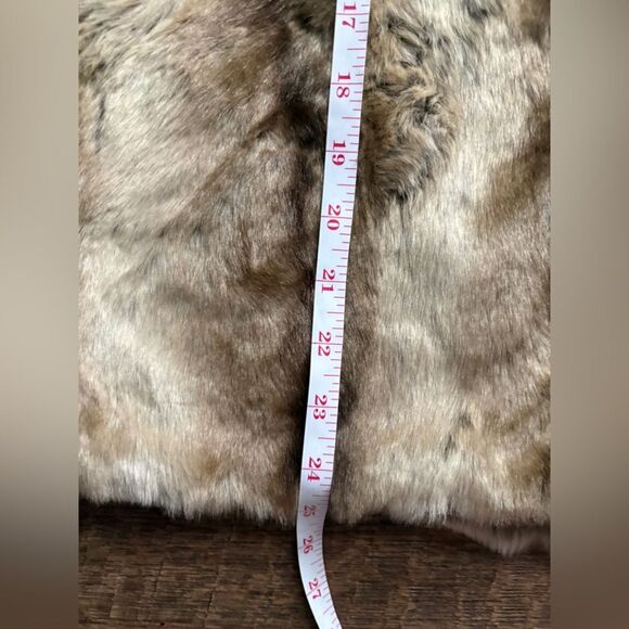 WOODLAND faux fur cashmere acrylic vest chic fall winter sz L women’s brown tan - Picture 6 of 13